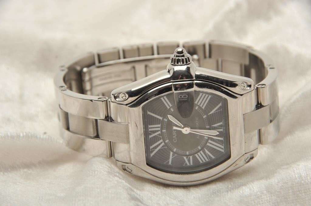19rps 12 Cartier Man S Roadster Wrist Watch