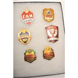 19CC-4 RUSSIAN/SOVIET POLICE BADGES