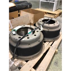 Pallet of 2 spicer brake drums, 10 hole and 2 sets of spicer brake pads