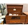 Image 1 : Jobsite mobile locking toolbox