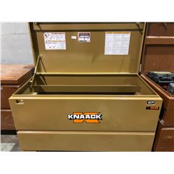Knaack mobile locking toolbox