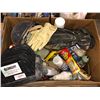 Image 1 : Pallet of shop supplies and cleaning products, STP oil, upholstery cleaner, auto clean formula, wind