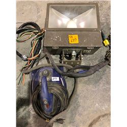 Large commercial 400 watt yard light (Appleton flood light) with Simonez vacuum