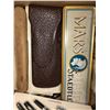 Image 3 : Fountain pens & book