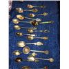 Image 13 : Over 100 collectible spoons