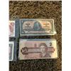 Image 3 : Canadian two dollar bills, 1 from 1937, 11 from 1954, 1 from 1974, 5 from 1986