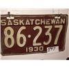 Image 2 : 2 - 1930 Sask Plates