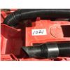 Image 1 : Milwaukee suitcase vacuum rechargeable