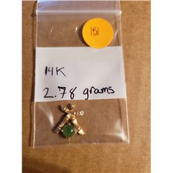Beautiful 14K Gold Jade Pendant Total Weight 2 .78 Grams