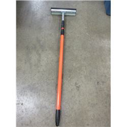 New Window Squeegee with 32" - 54" Telescoping Handle