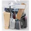 Image 1 : BAG OF AVON PRODUCTS