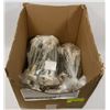 Image 1 : BOX OF LOCKING HOOKS FOR DISPLAYS WITH MAGNET