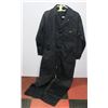 Image 1 : NEW SIZE 36 COVERALLS