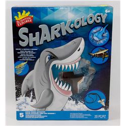 NEW SHARK-OLOGY SHARK ACTIVITY SET