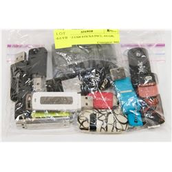BAG W/12 USB STICKS INCL. 64 GB, 32 GB,