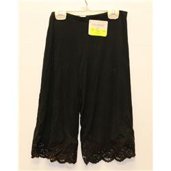 NEW  ARIANNE BLACK LACE BOTTOM UNDERPANTS