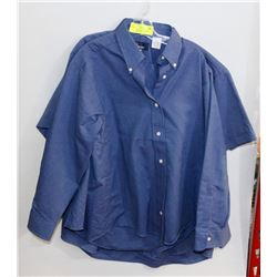 LOT OF 3 NEW LADIES ARROW DRESS SHIRTS, VARIOUS