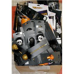BOX OF ASSORTED HALLOWEEN ITEMS INCLUDING MASKS,
