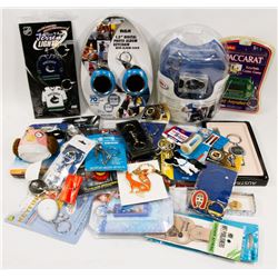 FLAT OF 30 PLUS NEW KEYCHAINS HOCKEY,