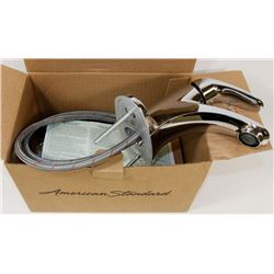 AMERICAN STANDARD SINGLE LEVER FAUCET WITH DRAIN