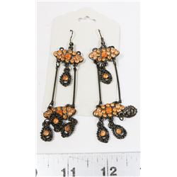 VINTAGE DANGLE EARRINGS WITH AMBER STONES OF