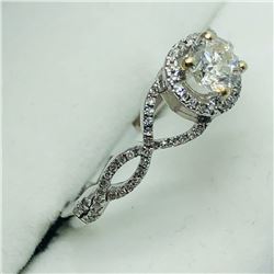 34) 14K WHITE GOLD DIAMOND & SIDE DIAMOND RING