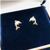 Image 4 : 64) 14K YELLOW GOLD DOLPHIN SHAPED EARRINGS