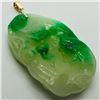 Image 1 : 89) 14K YELLOW GOLD JADEITE PENDANT