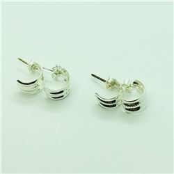 107) 2 PAIRS OF STERLING SILVER EARRINGS