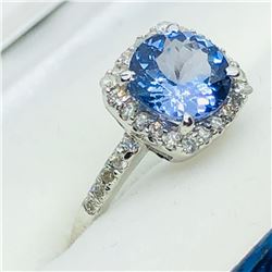 32) 14K WHITE GOLD TANZANITE & DIAMONDS RING