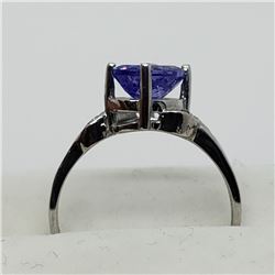 25) 10K WHITE GOLD TANZANITE & BLUE DIAMONDS RING