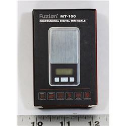 MT-100 PROFESSIONAL MINI DIGITAL SCALE