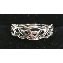 STERLING SILVER CELTIC STYLE BAND SIZE 7.25.
