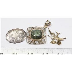 LOT OF 2 VINTAGE SILVER STAMPED BROOCHES W/ SILVER