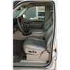 Image 11 : 2004 CADILLAC ESCALADE