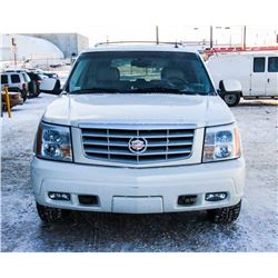 2004 CADILLAC ESCALADE