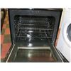 Image 3 : FRIGIDAIRE STAINLESS STEEL STOVE, 30"X25"X37".