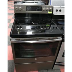 GE FLAT TOP BLACK CONVECTION RANGE MODEL
