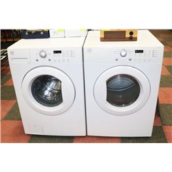 KENMORE WASHER & DRYER, 27"X28"X39".