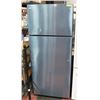 Image 1 : GE TOP FREEZER FRIDGE. MODEL #GTS18GSHJRSS.