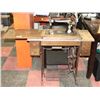 Image 1 : VINTAGE SINGER SEWING SEWING MACHINE WITH CABINET.
