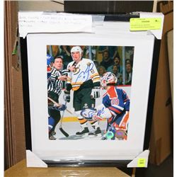 FRAMED DUAL SIGNED AUTOGRAPHED PHOTO WITH
