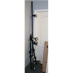 LOT OF 3 TRACK LIGHTS.