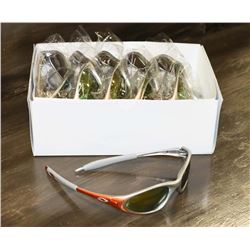 SILVER AND ORANGE OAKLEY STYLED SUNGLASSES