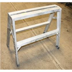 ALUMINUM 2FT WORKHORSE STEPS/SAW HORSE.