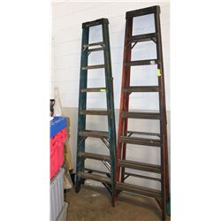 WERNER 8FT FIBERGLASS LADDER.
