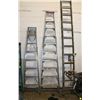Image 1 : 10FT ALUMINUM LADDER.