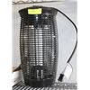 Image 1 : LARGE HANGING BUG ZAPPER.