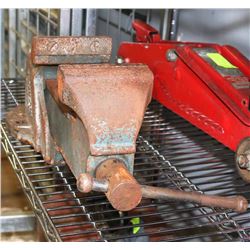 LARGE 4-1/2" METAL BENCH VISE.
