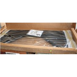 V-EL29 FORD 5TH WHEEL TAILGATE